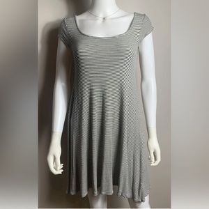American Eagle Short Sleeve Stripe Strappy Swing Dress Black White Women's SM